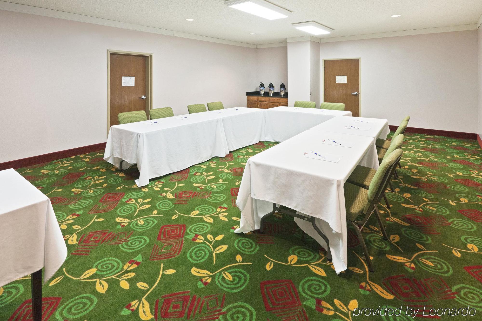 Holiday Inn Express Hotel & Suites Plainview By Ihg מתקנים תמונה