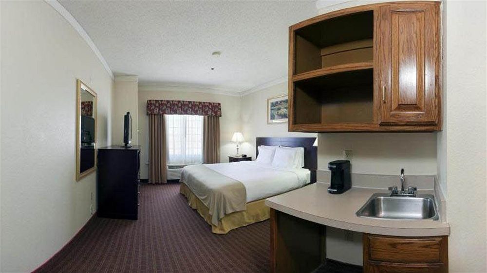 Holiday Inn Express Hotel & Suites Plainview By Ihg מראה חיצוני תמונה